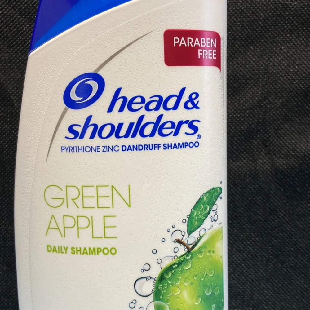 Head and Shoulders Green Apple Daily Shampoo